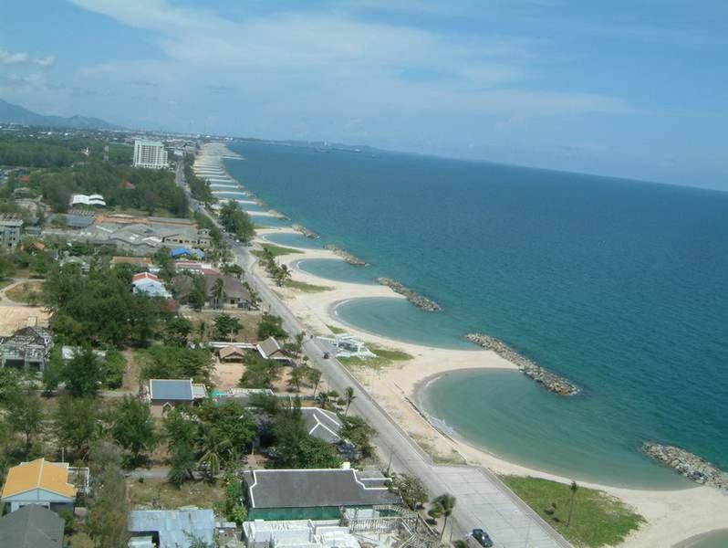 Pmy Beach Resort Rayong Exteriör bild